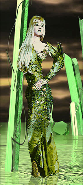 Knstlerisches Modell Kleid fr Film & Video Requisite bzw. Ausstattung mit dem Namen 'Meer Jungfrau' aus der Kollektion 'Aquaris'. Gefertigt wurde dieses Haute Couture Modell aus hunderten Hand gefertigten Schuppen in Duchesse.